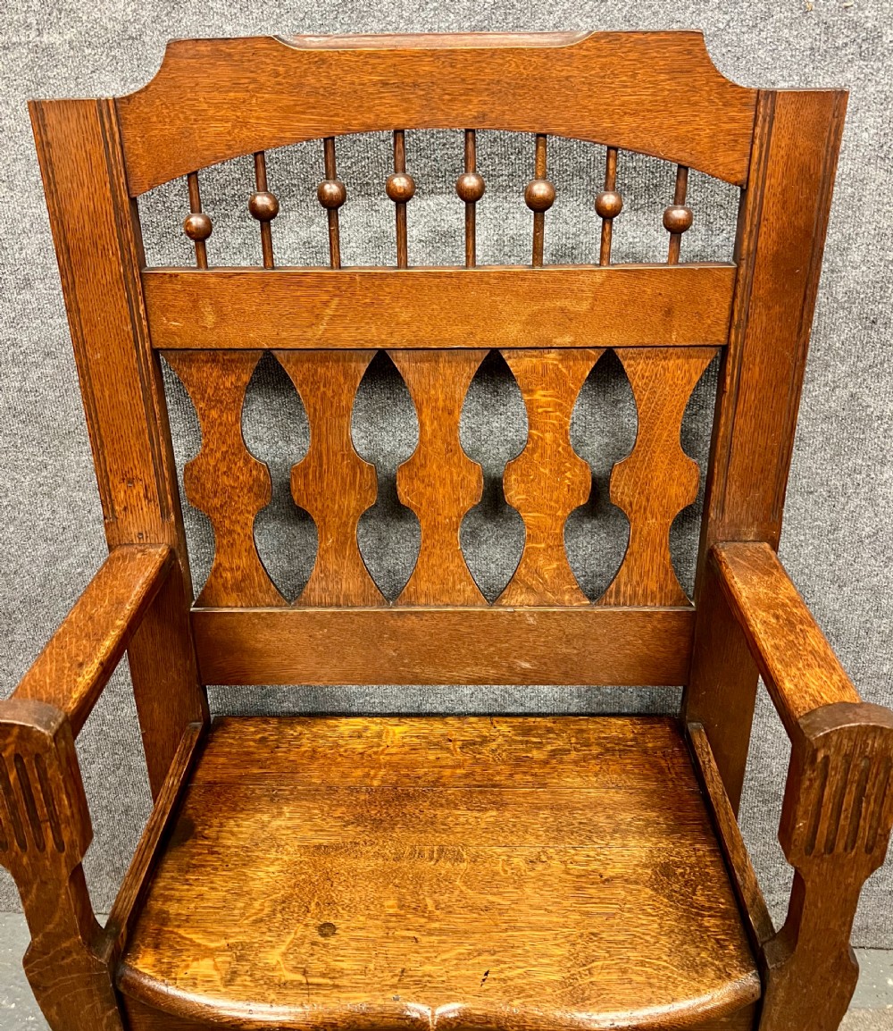 Arts & Crafts Oak Hall Seat View VII