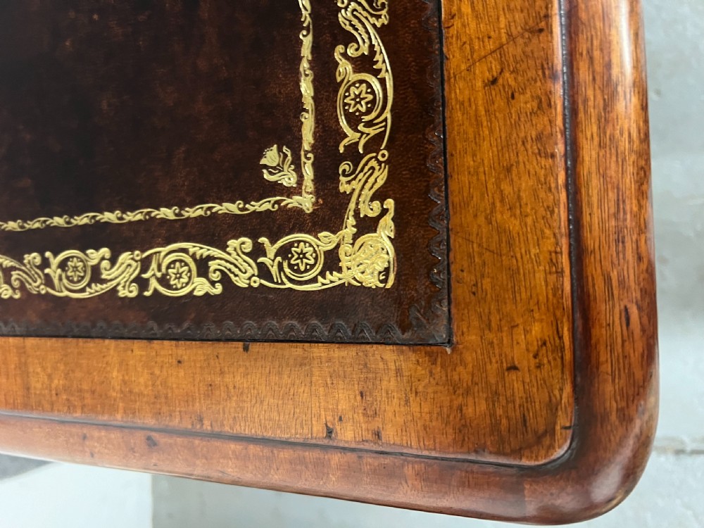 Victorian Good Quality 5Ft. X 3Ft. Mahogany Desk View IV
