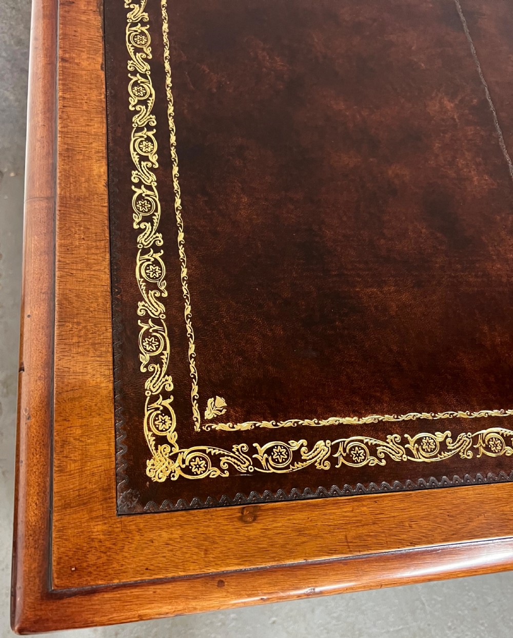 Victorian Good Quality 5Ft. X 3Ft. Mahogany Desk View V