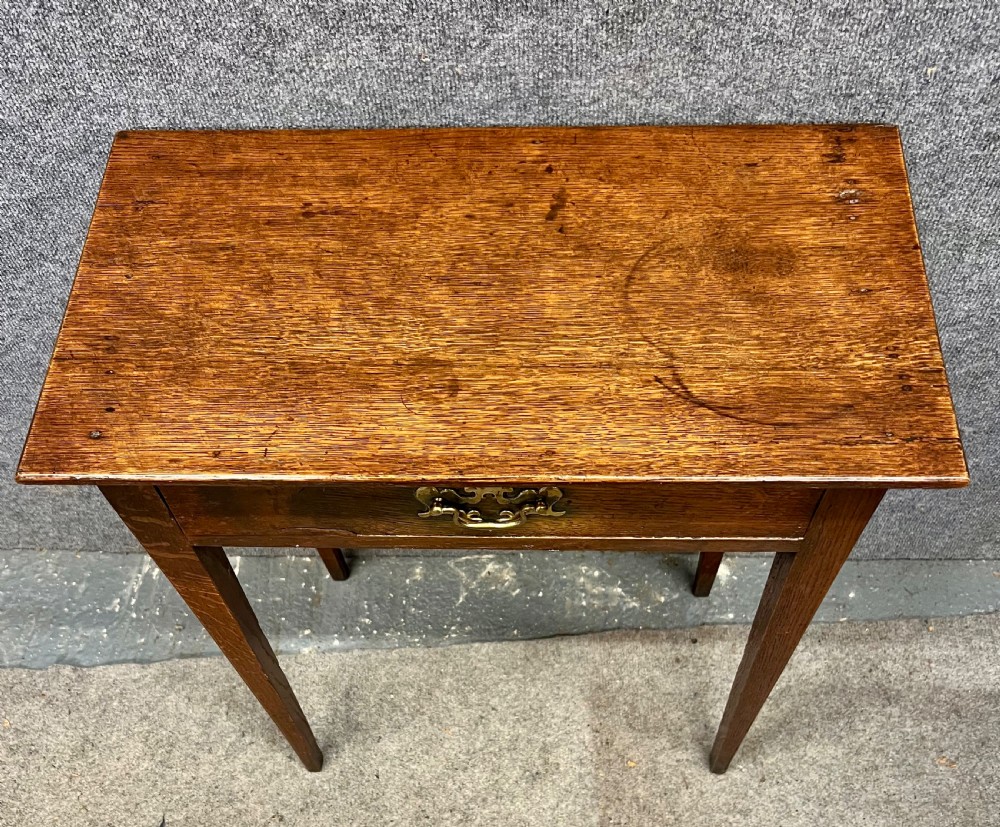 Small 18th.C.  Oak Side Table View IV
