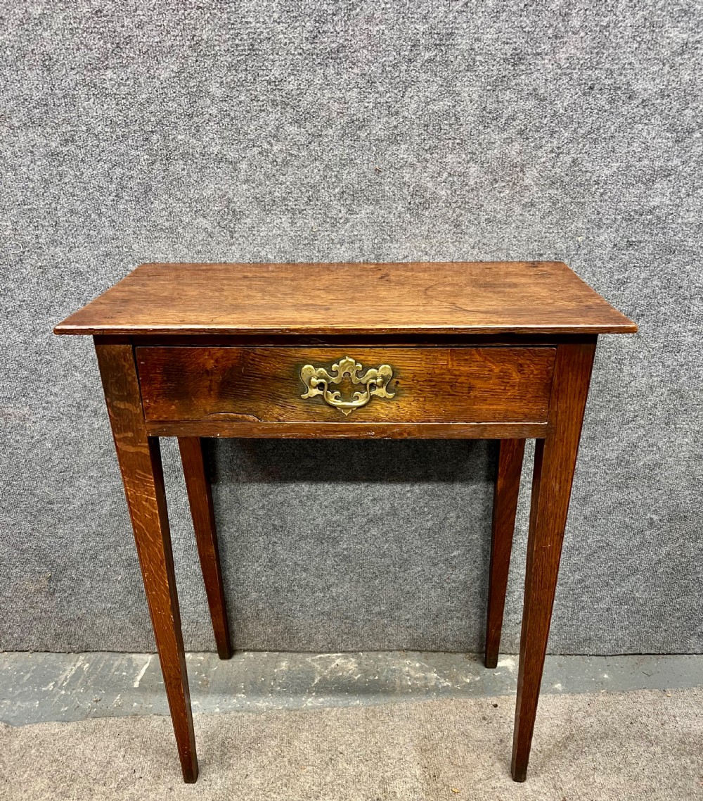Small 18th.C.  Oak Side Table View VII