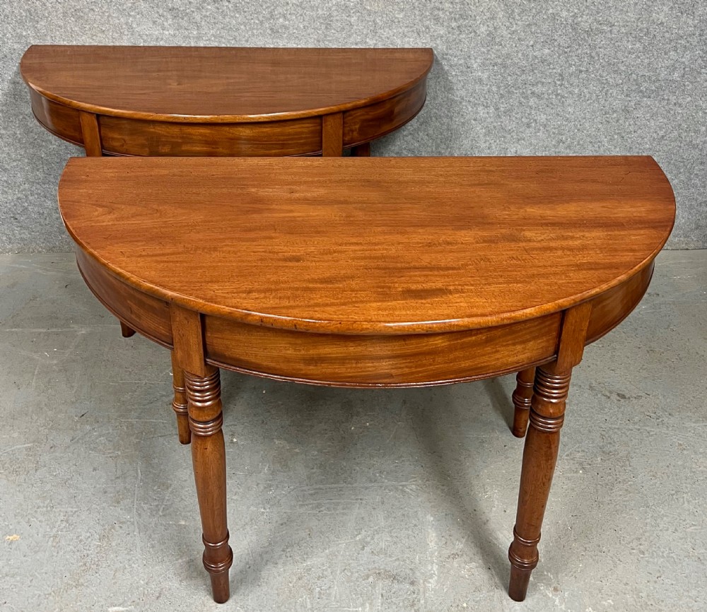 Good Pair of Georgian Mahogany Demi Lune Console Tables