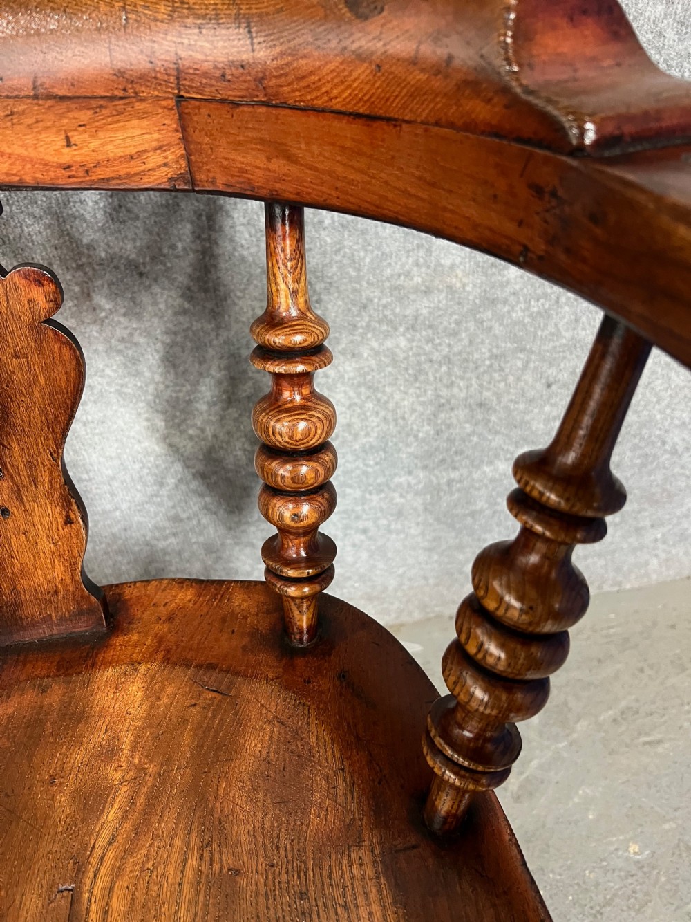 19th Century Broad Arm Windsor Chair View III