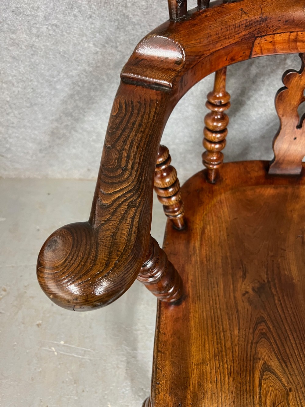 19th Century Broad Arm Windsor Chair View VI