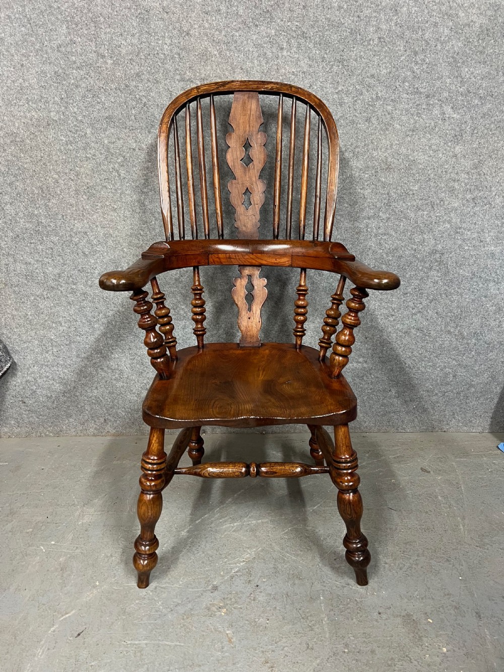 19th Century Broad Arm Windsor Chair View VIII