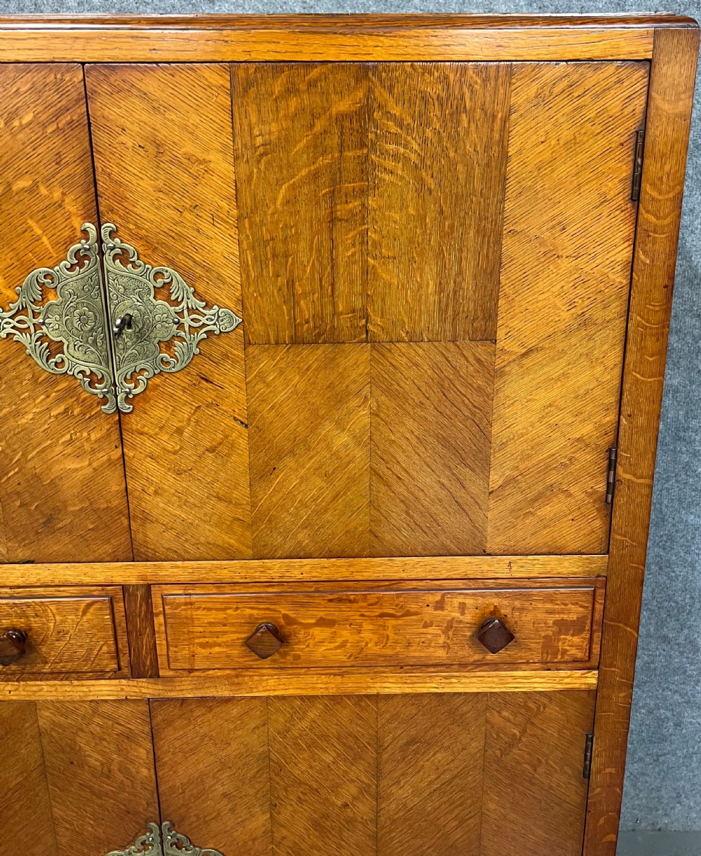 Maples & Co. Oak Linen Cupboard View IX