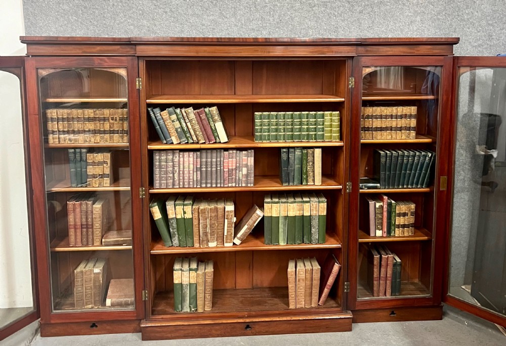 Substantial Victorian Mahogany Breakfront Bookcase View V