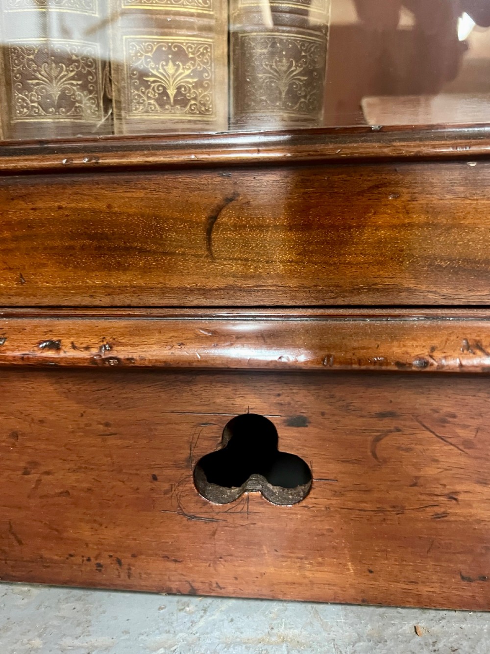 Substantial Victorian Mahogany Breakfront Bookcase View IX