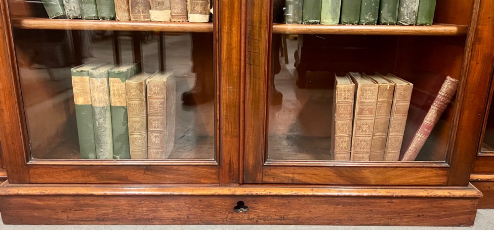 Substantial Victorian Mahogany Breakfront Bookcase View X