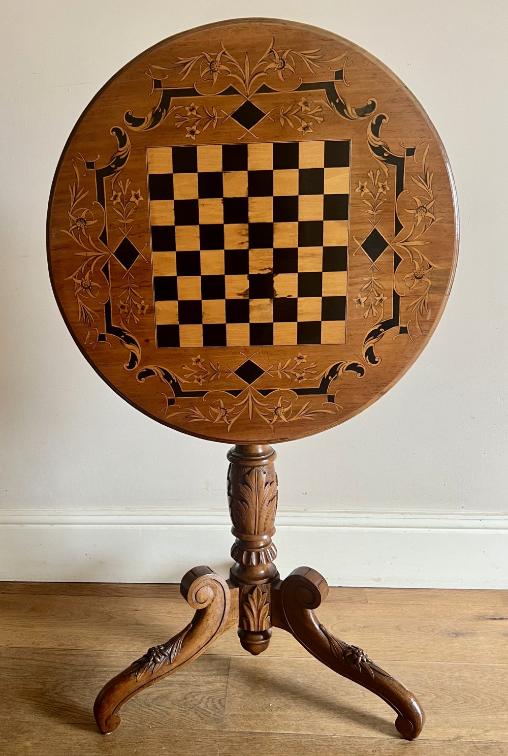 Walnut & Inlaid Sorento Chess Table