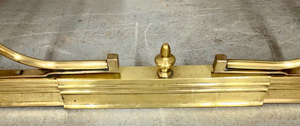 A Good Quality Extendable Brass and Leather Club Fender View III