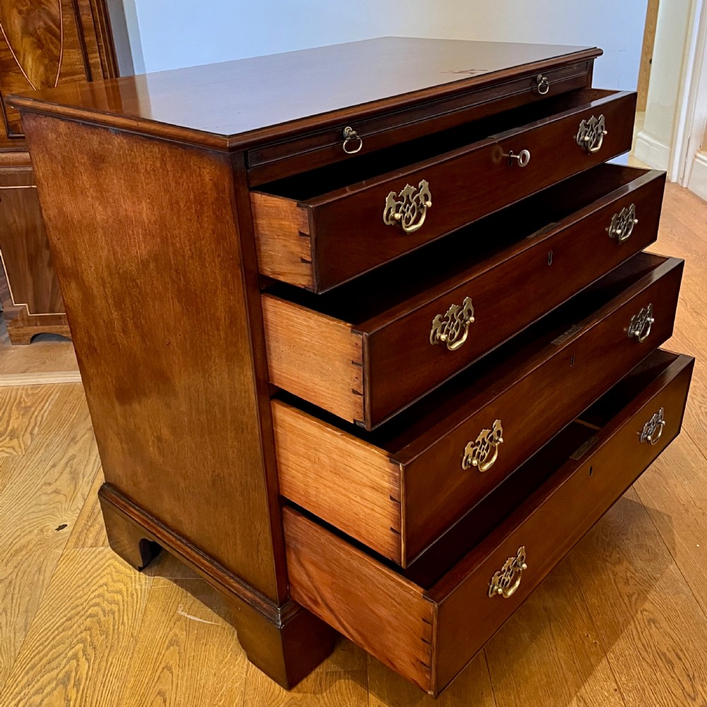 Good Quality Small George III Mahogany Slide Chest of Drawers View IV