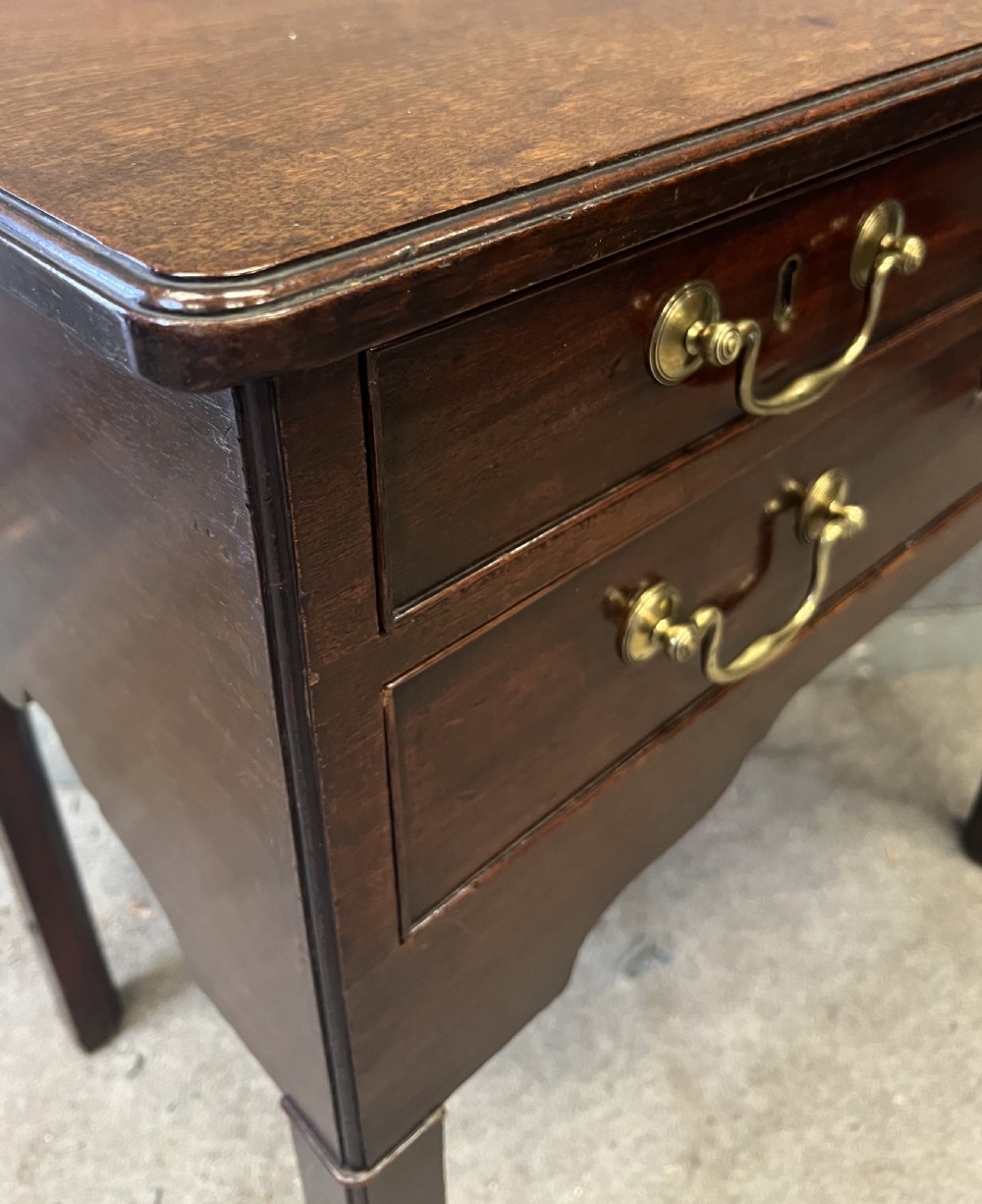 Good Quality Original George III Mahogany Low Boy Side Table View IV