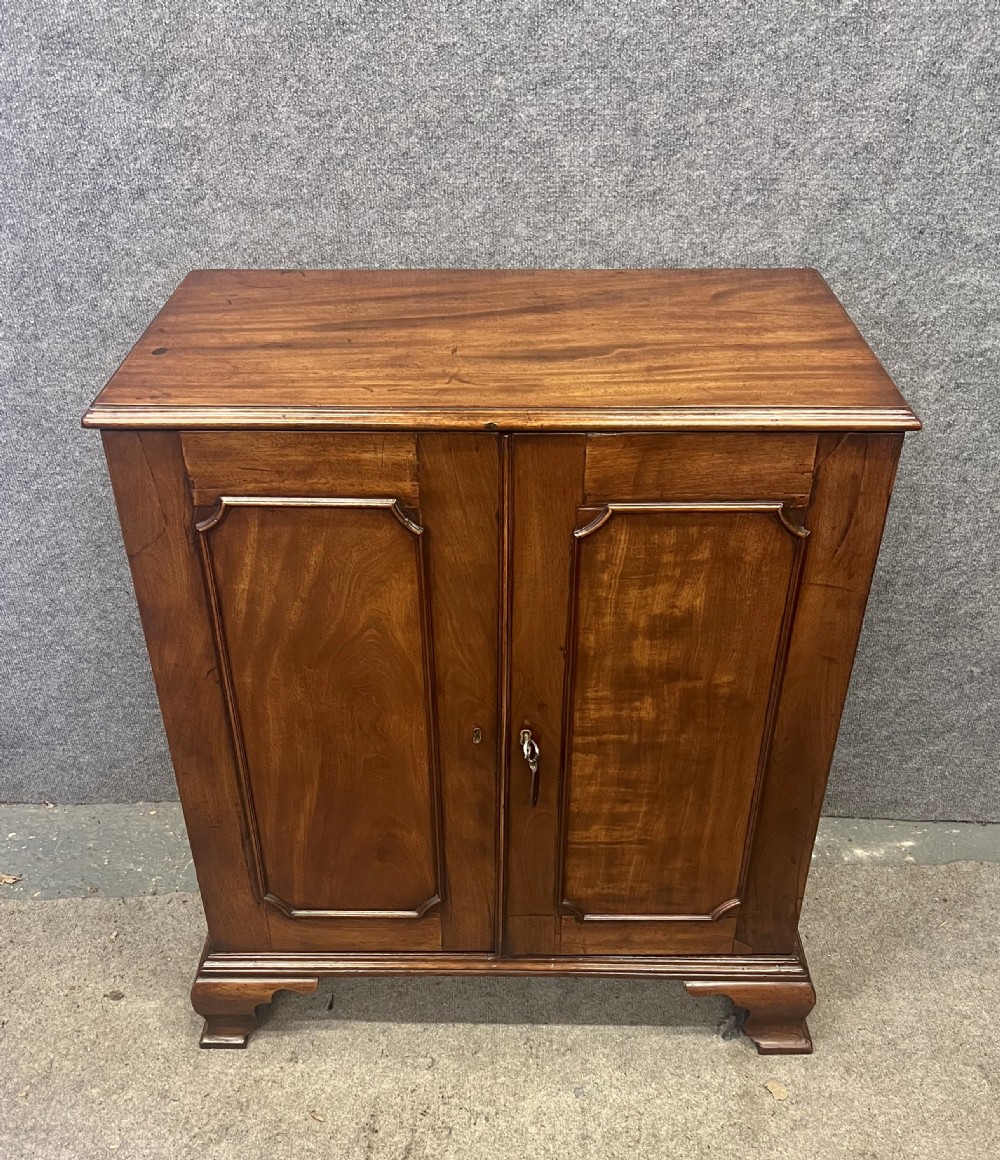 George III Mahogany Collectors or Plan Chest View II