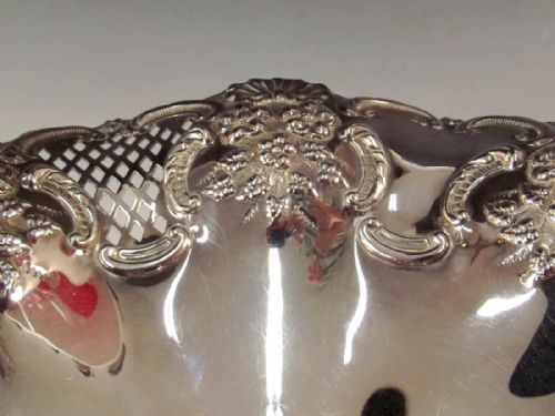 PAIR EMBOSSED SILVER PLATE ELKINGTON COMPORTS - ADDITIONAL PHOTO 1