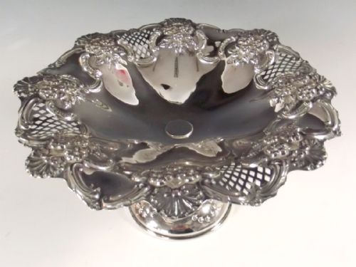 PAIR EMBOSSED SILVER PLATE ELKINGTON COMPORTS - ADDITIONAL PHOTO 7