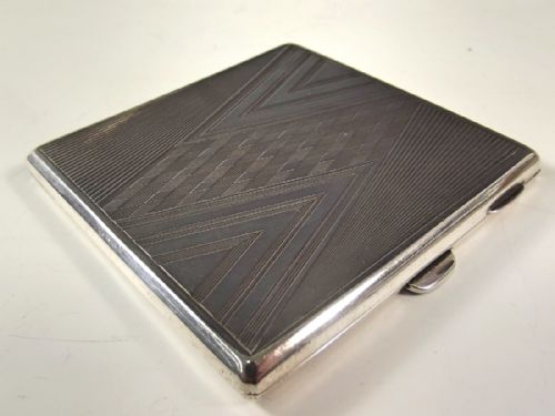 ENGLISH STERLING SILVER HALLMARKED ART DECO CIGARETTE CASE 1931 - ADDITIONAL PHOTO 1