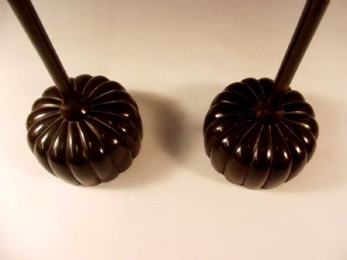 PAIR JAPANESE BRONZE MEIJI PERIOD ALTAR STICKS - ADDITIONAL PHOTO 2