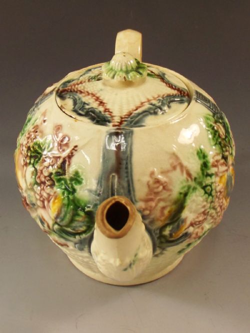 WILLIAM GREATBATCH CREAMWARE FRUIT BASKET TEAPOT 1765 - ADDITIONAL PHOTO 3