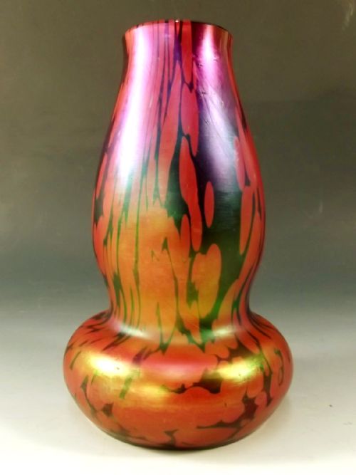 poshinger marbled iridescent glass gourd vase c1910 - CATEGORY: ANTIQUE VASES - DATED 1910