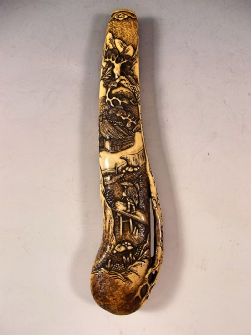 japanese carved stag antler pipe case kiserututzu edo period - CATEGORY: ANTIQUE MISCELLANEOUS - DATED 1850