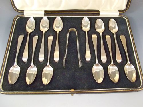 BOXED SET HALLMARKED SILVER TEA SPOONS TONGS - ADDITIONAL PHOTO 1