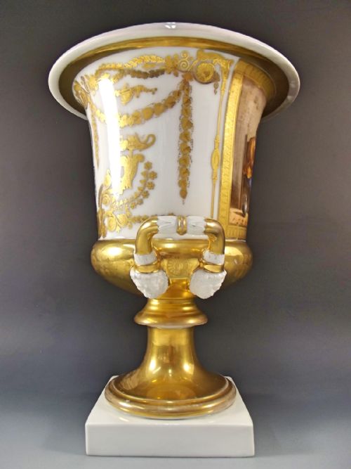 LARGE FRENCH PORCELAIN URN PAINTED WITH TAVERN SCENE C1830 - ADDITIONAL PHOTO 4
