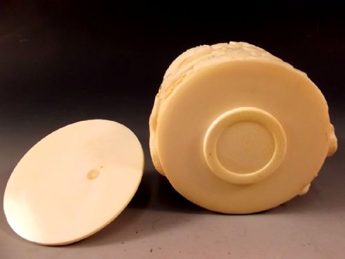 JAPANESE IVORY LIDDED DRAGON POT MEIJI PERIOD - ADDITIONAL PHOTO 5