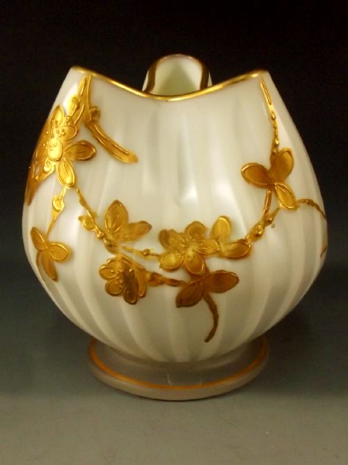 STOURBRIDGE SATIN GLASS POSY BOWL WITH GILT DECORATION - ADDITIONAL PHOTO 1
