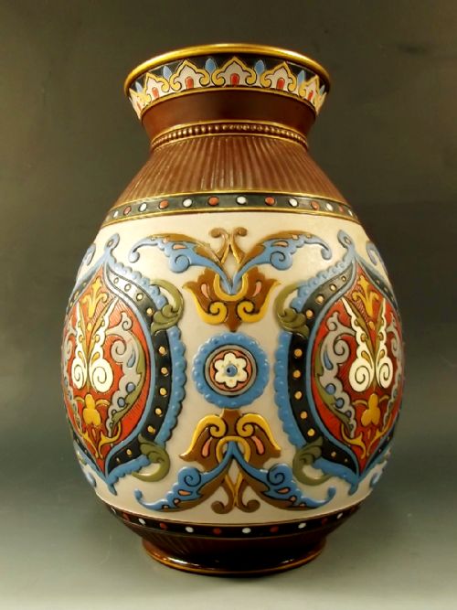 19TH CENTURY METTLACH STONEWARE VASE NO 1829 - ADDITIONAL PHOTO 2