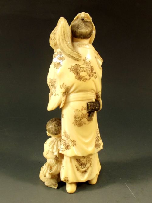 JAPANESE MEIJI PERIOD IVORY CHICKEN FARMER OKIMONO - ADDITIONAL PHOTO 2