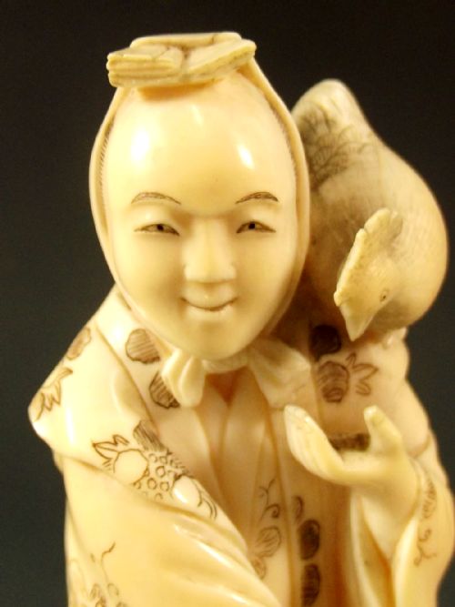 JAPANESE MEIJI PERIOD IVORY CHICKEN FARMER OKIMONO - ADDITIONAL PHOTO 4