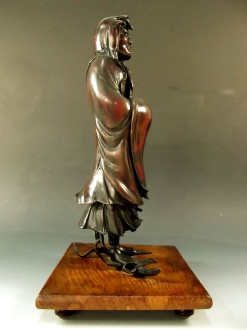 JAPANESE MEIJI PERIOD BRONZE FIGURE OF DARUMA - ADDITIONAL PHOTO 5