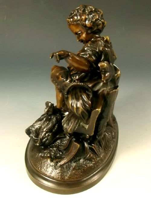 FINE FRENCH BRONZE OF A BOY FEEDING BIRDS 1860 - ADDITIONAL PHOTO 2
