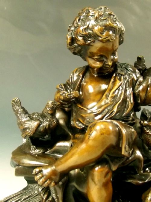 FINE FRENCH BRONZE OF A BOY FEEDING BIRDS 1860 - ADDITIONAL PHOTO 5