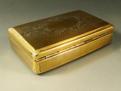 18TH CENTURY FRENCH SILVER GILT SNUFF BOX - ADDITIONAL PHOTO 3