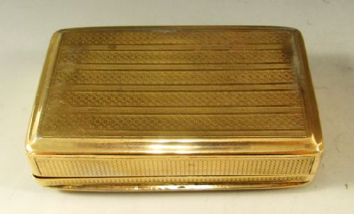 18TH CENTURY FRENCH SILVER GILT SNUFF BOX - ADDITIONAL PHOTO 4