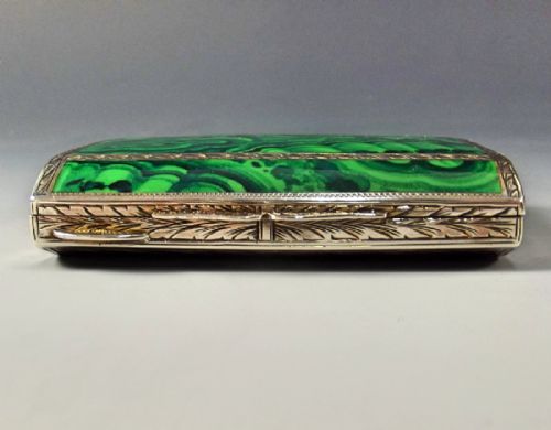 19TH CENTURY CONTINENTAL SILVER MALACHITE SNUFF BOX - ADDITIONAL PHOTO 2