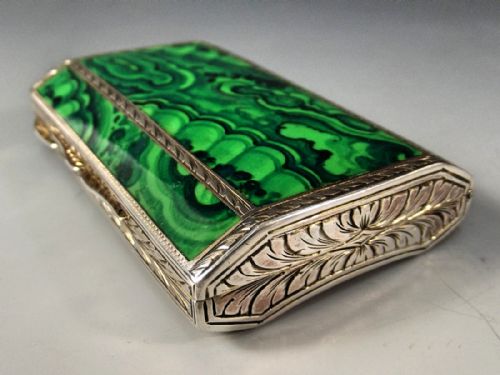 19TH CENTURY CONTINENTAL SILVER MALACHITE SNUFF BOX - ADDITIONAL PHOTO 3