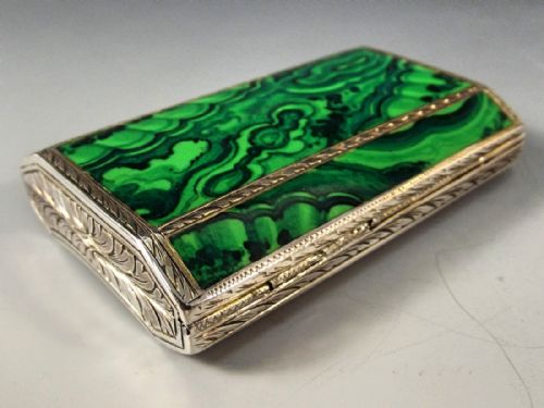 19TH CENTURY CONTINENTAL SILVER MALACHITE SNUFF BOX - ADDITIONAL PHOTO 4