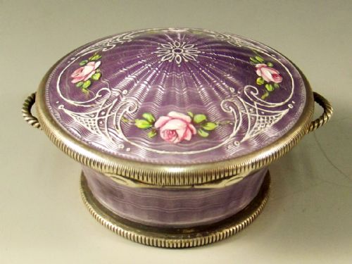 CHARMING CONTINENTAL STERLING SILVER ENAMEL BASKET PILL BOX 1911 - ADDITIONAL PHOTO 5