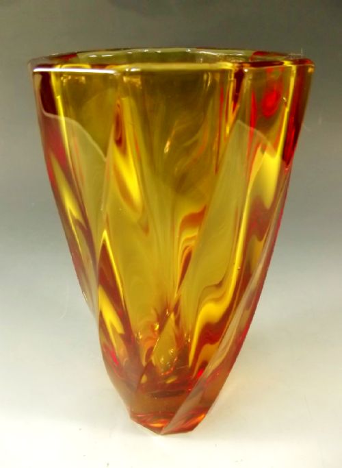 moser dichroic amber cherry red propeller glass vase 1930s - CATEGORY: ANTIQUE VASES - DATED 1930