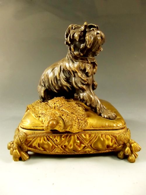 19TH CENTURY FRENCH ORMOLU TERRIER DOG TRINKET BOX - ADDITIONAL PHOTO 3