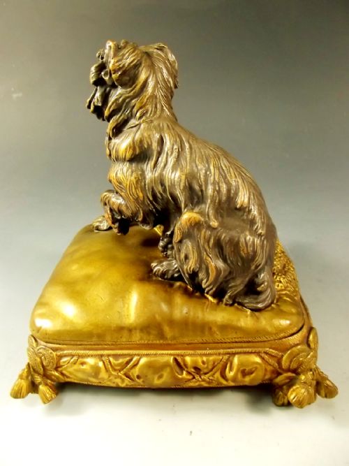 19TH CENTURY FRENCH ORMOLU TERRIER DOG TRINKET BOX - ADDITIONAL PHOTO 6