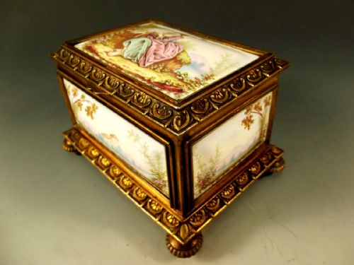 LARGE 19TH CENTURY FRENCH ENAMEL ORMOLU CASKET - ADDITIONAL PHOTO 2