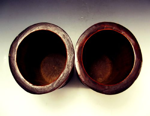 TRUE PAIR 19TH CENTURY CHINESE CARVED BAMBOO BRUSH POTS - ADDITIONAL PHOTO 7