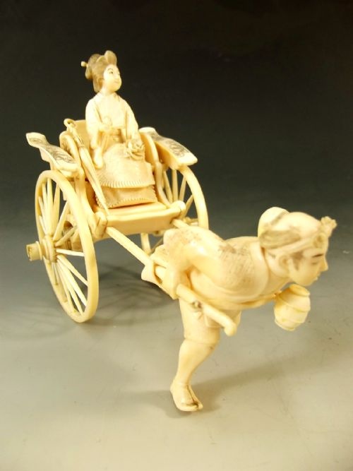 JAPANESE MEIJI PERIOD IVORY BIJIN IN RICKSHAW OKIMONO - ADDITIONAL PHOTO 7