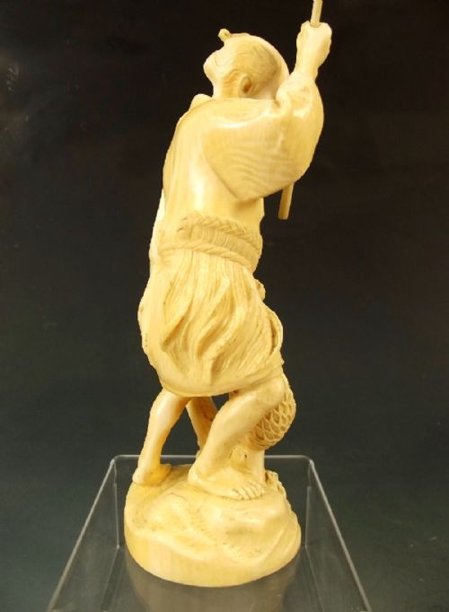 JAPANESE MEIJI PERIOD IVORY FISHERMAN OKIMONO - ADDITIONAL PHOTO 3