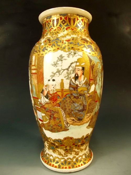 LARGE PAIR JAPANESE SATSUMA VASES MEIJI PERIOD - ADDITIONAL PHOTO 8