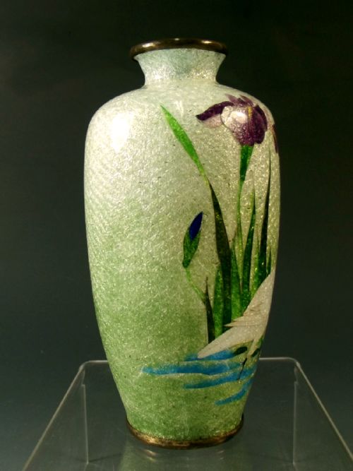 JAPANESE GINBARI CLOISONNE ENAMEL CRANE VASE MEIJI PERIOD - ADDITIONAL PHOTO 1